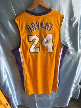 Authentic Adidas NBA #24 Kobe Bryant Jersey XLarge
